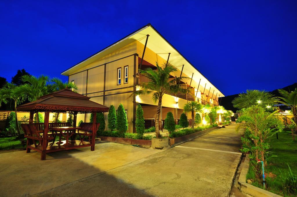 Maleedee Bay Resort Ao Nang Exterior photo